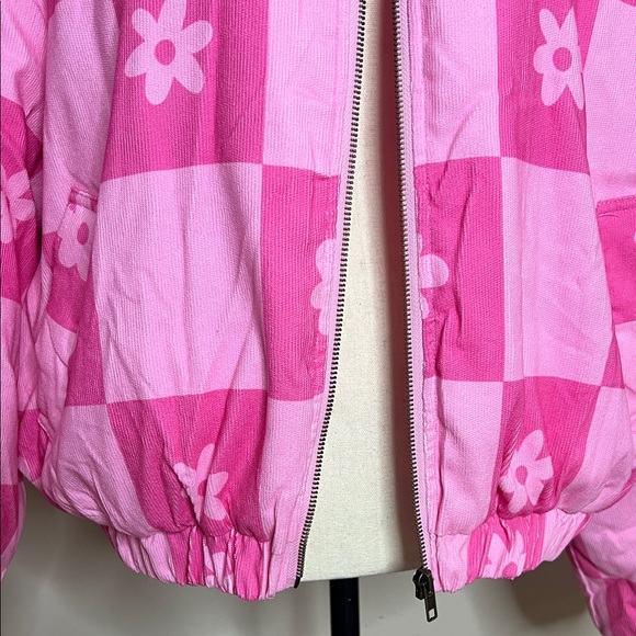 Floral Pink Checkered Women's Puffer Jacket - Picture 4 of 11
